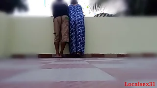 Desi married Blue Nighty Wife Sex In  hall &lpar; Truthful Video By Localsex31&rpar;